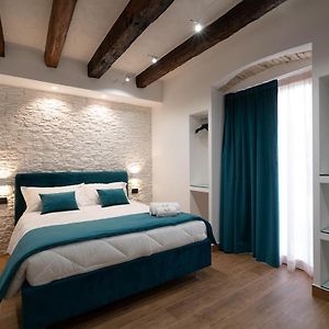 Sofi' Center Rooms
